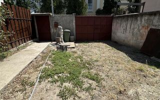 Casa individuala cu teren de 412 Piata Tineretului - Poză 2