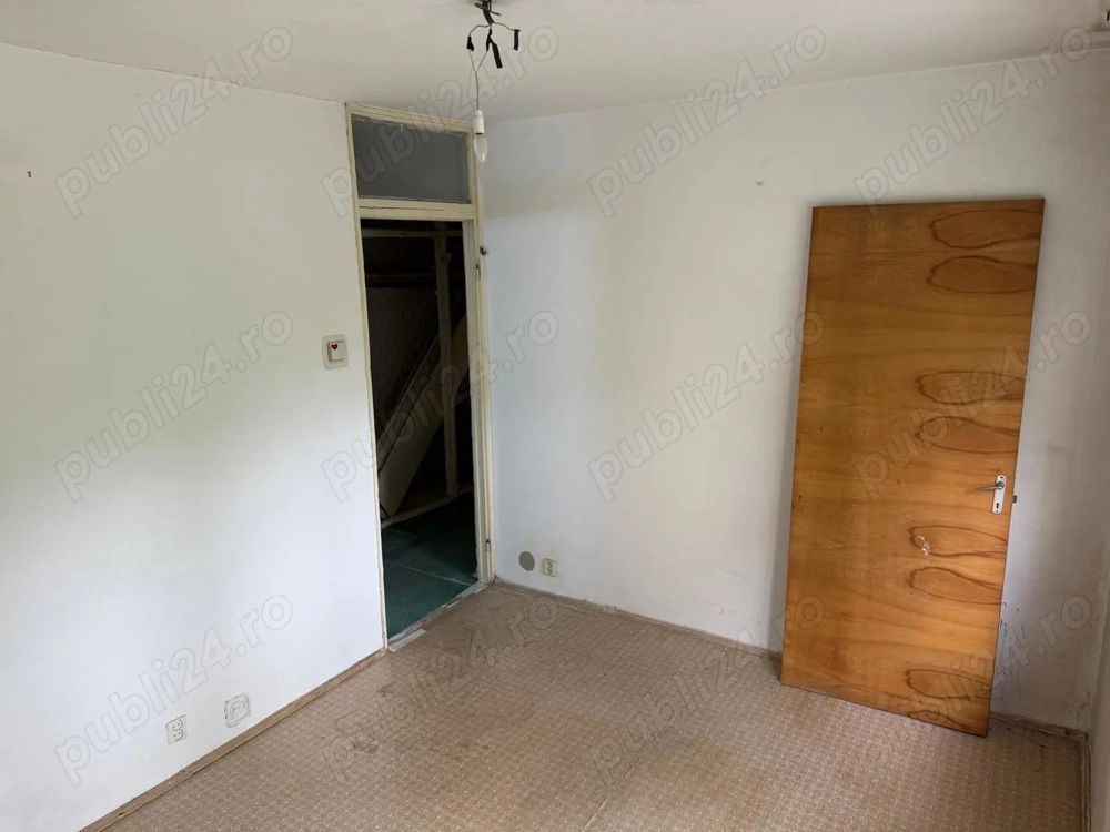 Vanzare apartament 4 camere, decomandat, etaj 1 - Rahova, Sos.Salaj - Poză 7