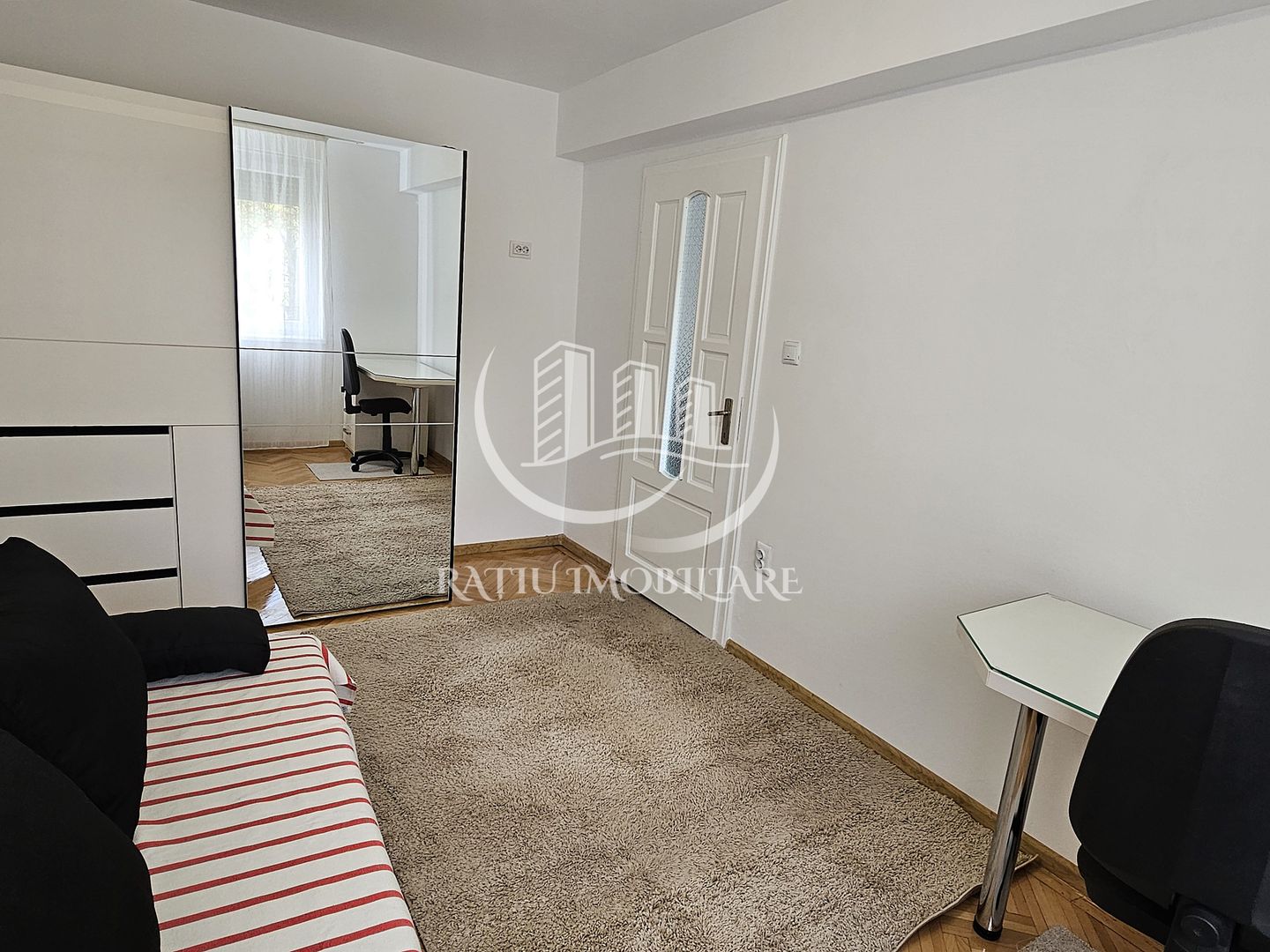 Apartament cu 2 camere | Etajul 1 | Central | Oradea - Poză 8