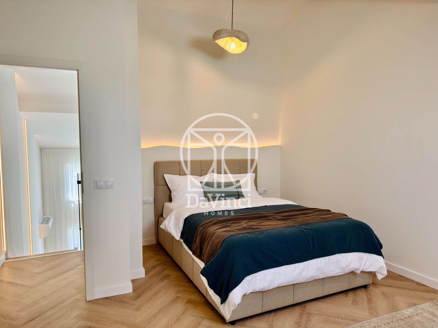 Penthouse 3 camere, 2 bai, finisat la alb, balcon (NCL-5A-Mi-ap.12) - Poză 10