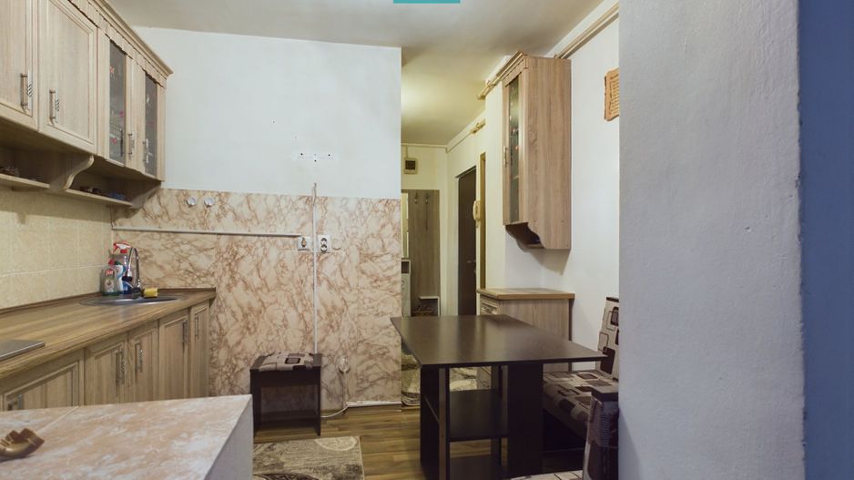 Apartament cu 3 camere de închiriat zona 300 - Poză 2