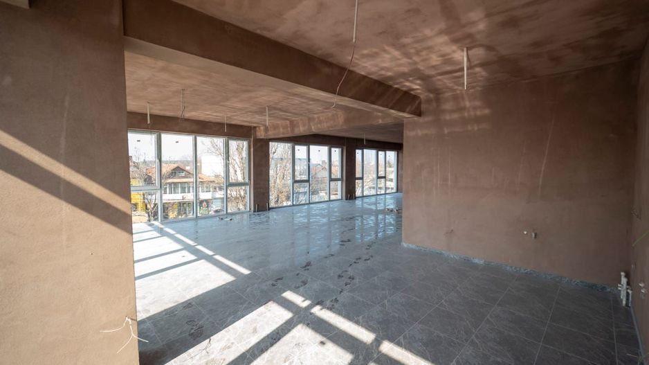 Parter spatiu comercial de închiriat în Voluntari | Showroom, birouri - Poză 7