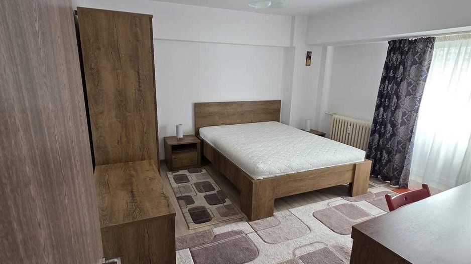 Închiriez apartament 2 camere – Piața Alba Iulia, vedere panoramică - Poză 4