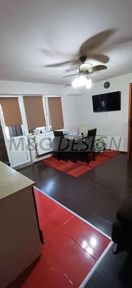 Apartament 2 camere modificat in 3 camere  parter cu balcon - Poză 4