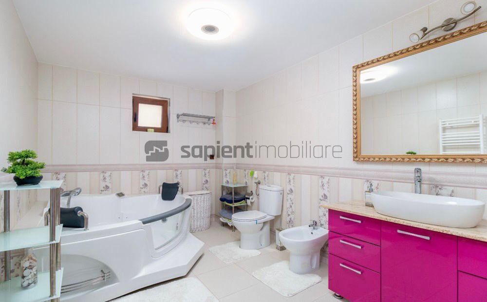 Vila in Rontau, Baile 1 MAI - Poză 5