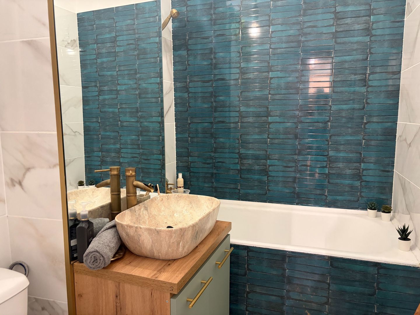 Apartament cochet cu doua camere, Brancoveanu, 81.000€ - Poză 9