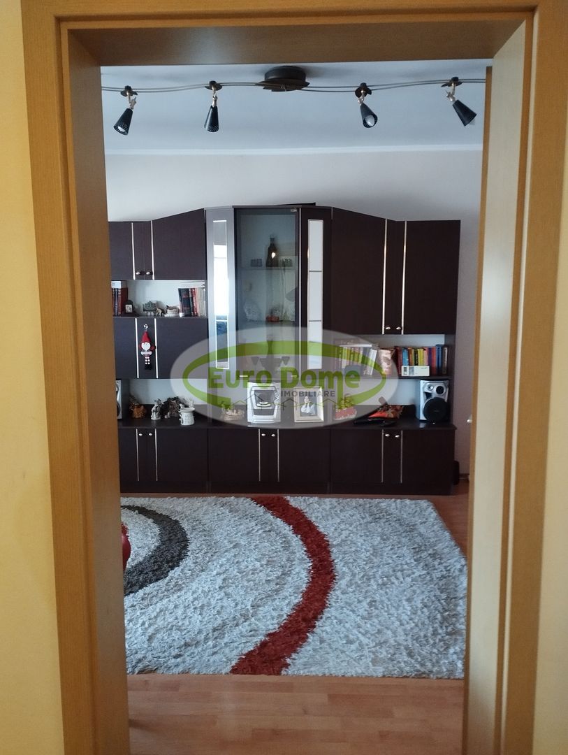 Apartament decomandat centrul Civic - Poză 8