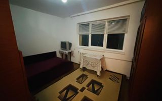 Apartament 4 camere • Decomandat • 350 €/lună - Poză 12