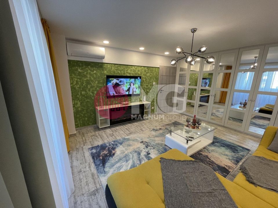 Apartament de Lux cu 2 Camere, Vedere la Bulevard, Zona Unirii-Burebista. - Poză 2