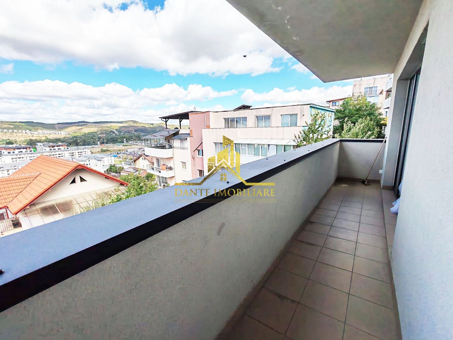 2 camere, spatios, modern, bloc nou, balcon, parcare, zona VIVO - Poză 19