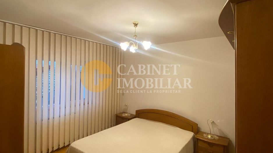 GARĂ - 3 CAMERE DECOMANDAT - ETAJ 1 - Bloc Tip Vilă - Poză 6