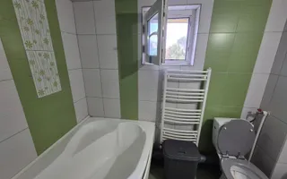 Se oferă spre închiriere apartament 3 camere, 70 mp, mobilat și utilat - Poză 14
