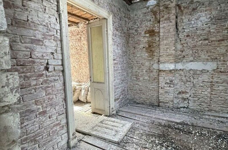 Imobil singur curte - Iulia Hasdeu 14 - de renovat. - Poză 10