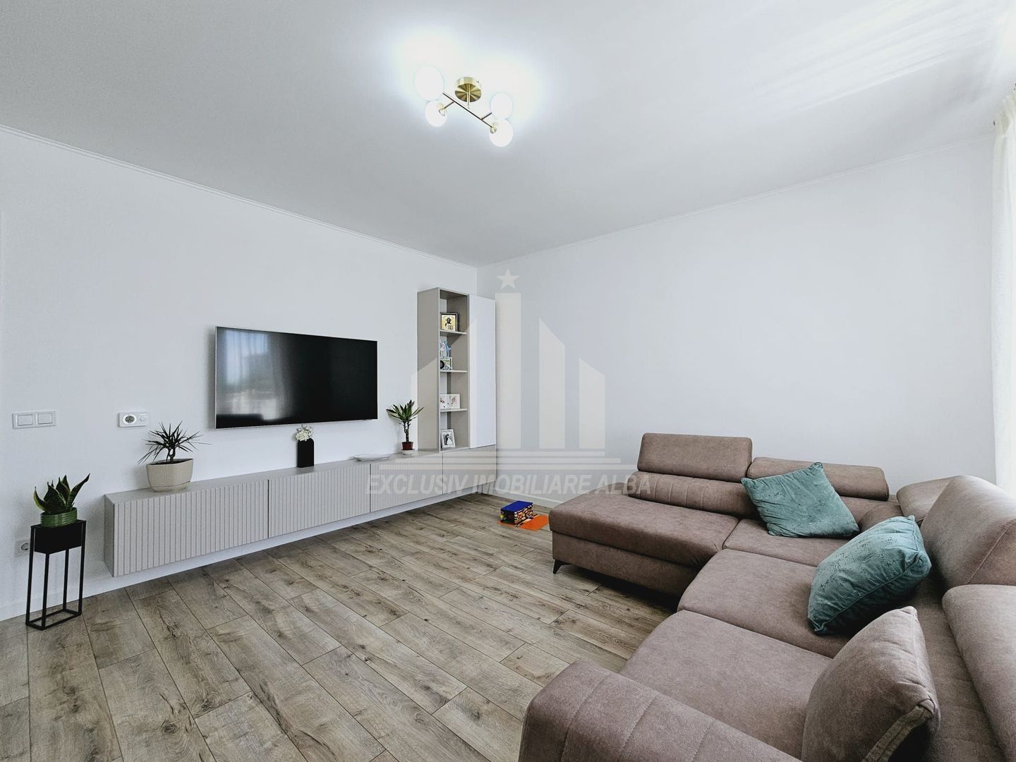 Casa tip duplex de vanzare, Dealul Furcilor - Poză 3