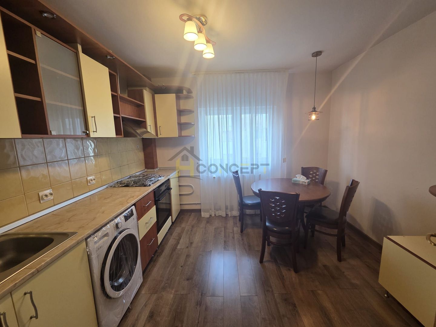 Inchiriere apartament 3 camere Vlaicu Voda sector 3 - Poză 13