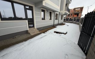 Bloc Nou. Gradina proprie de 103 mp si 2 locuri de parcare inscrise in CF. - Poză 5