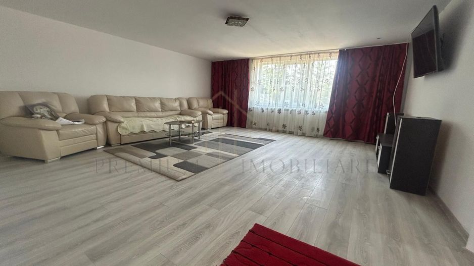 Casă de vânzare – Brătila, județul Bacău - Poză 1