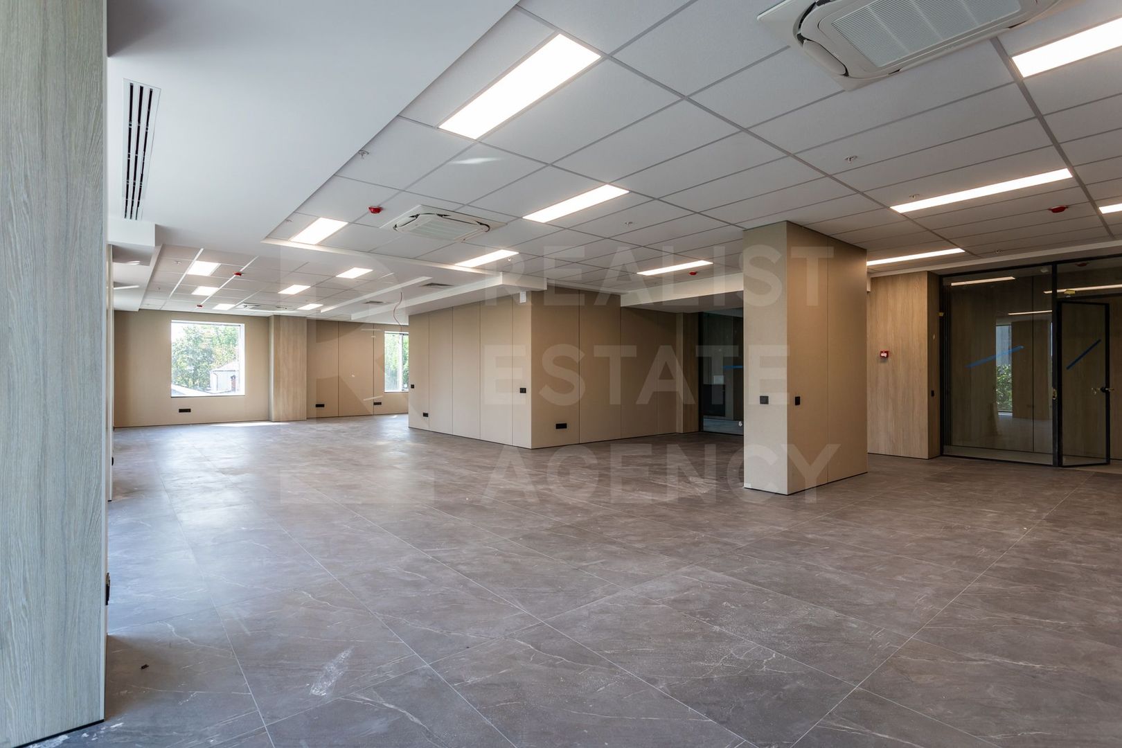 Chirie, spatiu comercial, 116 mp, bvd. Ștefan cel Mare și Sfânt,Centru - Poză 12