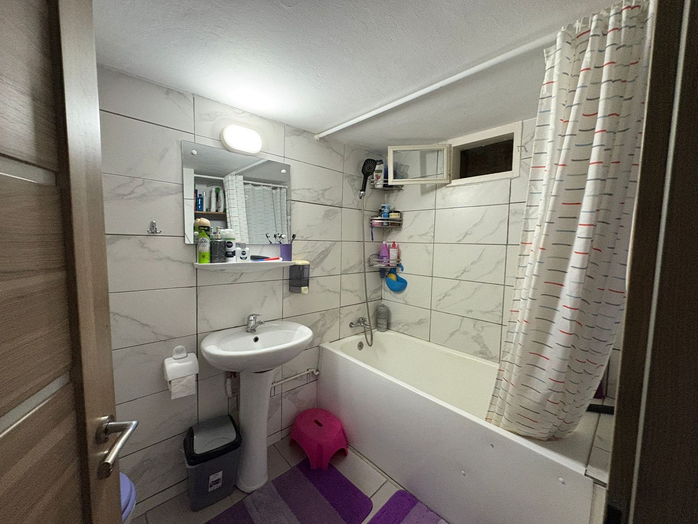 Casa tip duplex - 4 camere, balcon si curte proprie - Zona Lazaret - Poză 6