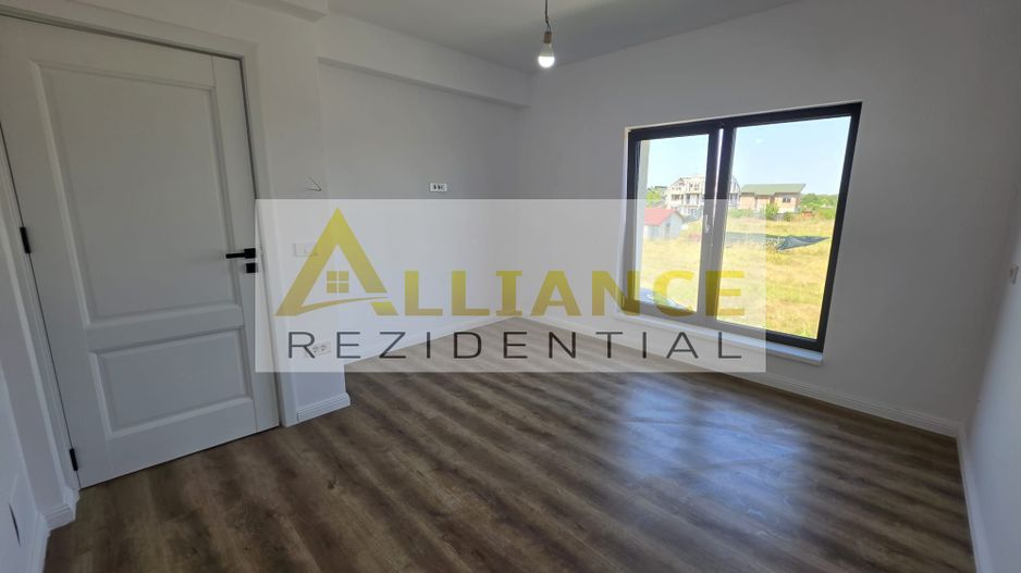 Vila 4 Camere | Curte amenajata - Poză 14