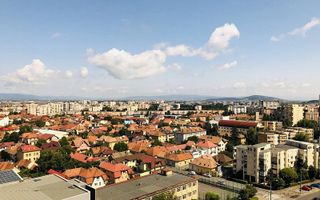 Birou 3 camere, zona centrala cu vedere panoramica de inchiriat - Poză 3