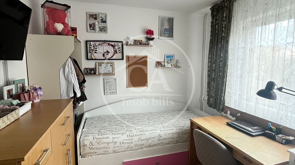 Apartament de vânzare cu 2 camere în zona Rogerius, Oradea - Poză 4