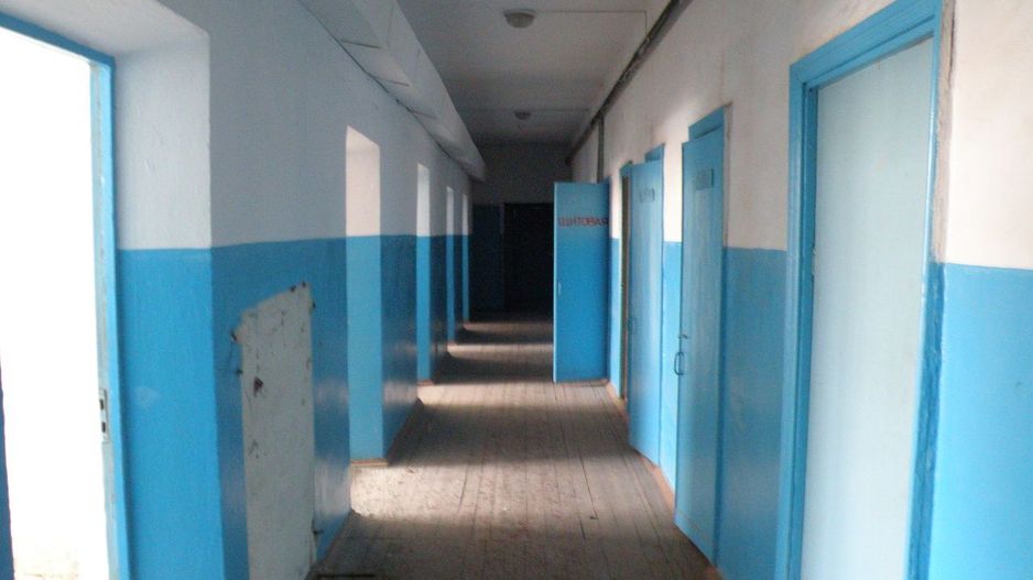De vânzare teren cu construcții în orașul Sângerei – 56,7 ari - Poză 4