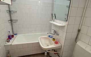 Apartament 3 camere 60 mp etaj 2 - Campina ,langa OMV - Poză 15