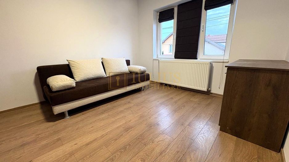 Apartament la curte, 2 băi, loc de parcare, zona linistita, dressing - Poză 7