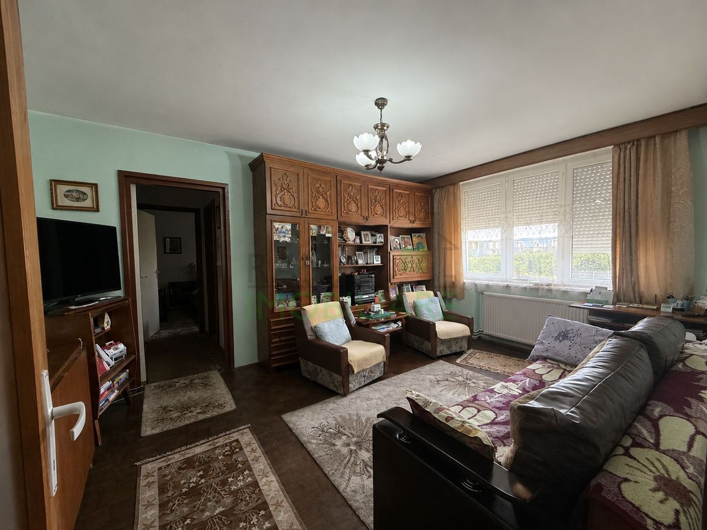 Apartament 3 camere, Centrul Civic , Orientare însorita - Poză 1