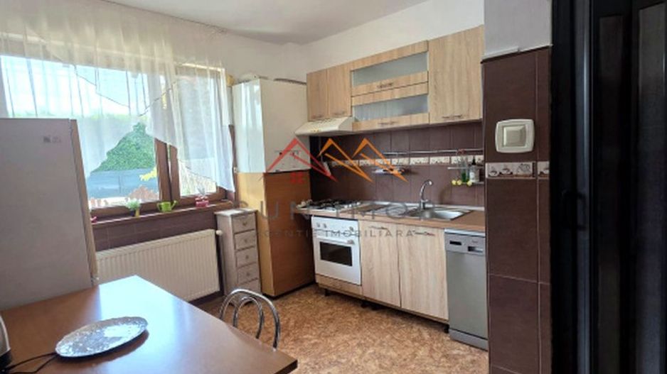 Casa P+1, 3 camere, teren 257 m2, zona rezidentiala deosebita, Campina - Poză 3