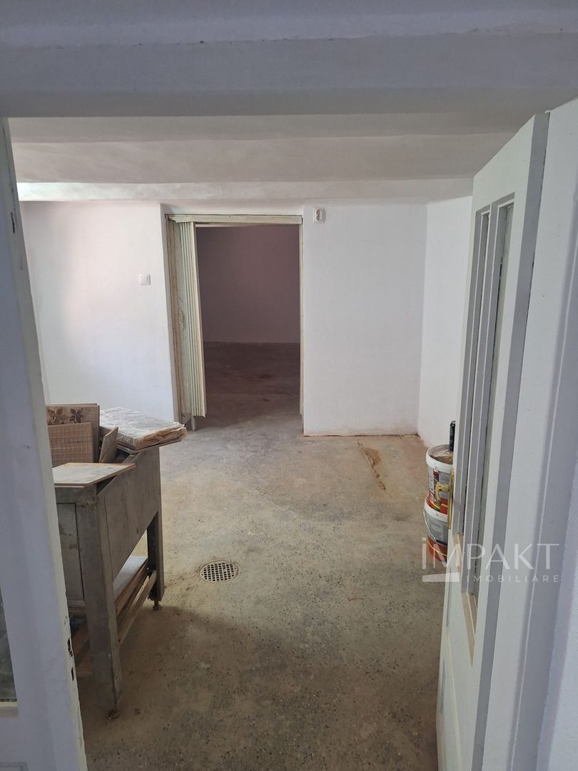 Spațiu comercial 50 mp de închiriat | Gruia | 3 încăperi - Poză 3