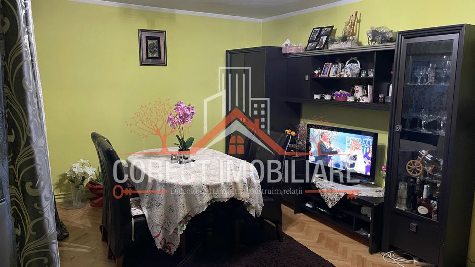 🏡 Se oferă spre vânzare apartament 3 camere decomandat – 67 mp + 2 ba - Poză 3