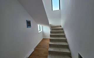 Duplex modern 121 mp utili, 4 camere, curte 315 mp, zonă liniștită - Poză 6
