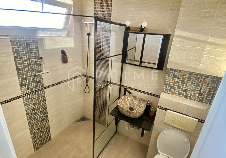 Apartament cu 2 camere, renovat și mobilat – Vedere panoramică - Poză 7