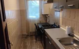 Apartament cu o cameră, zona Dacia, Iași – 40 mp, liber - Poză 1