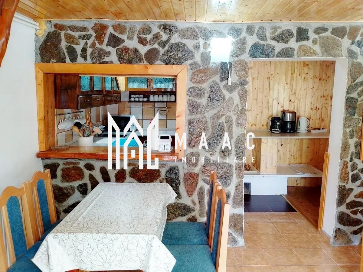 Casa de vacanta | 6 camere | 3 bai | Valea Avrigului - Poză 9