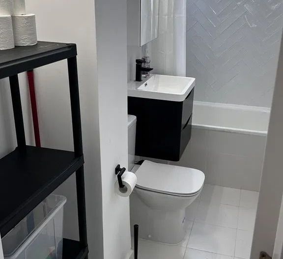 GARSONIERA MIHAI BRAVU,BUCATARIE INCHISA,MASINA DE SPALAT VASE,MODRN - Poză 7