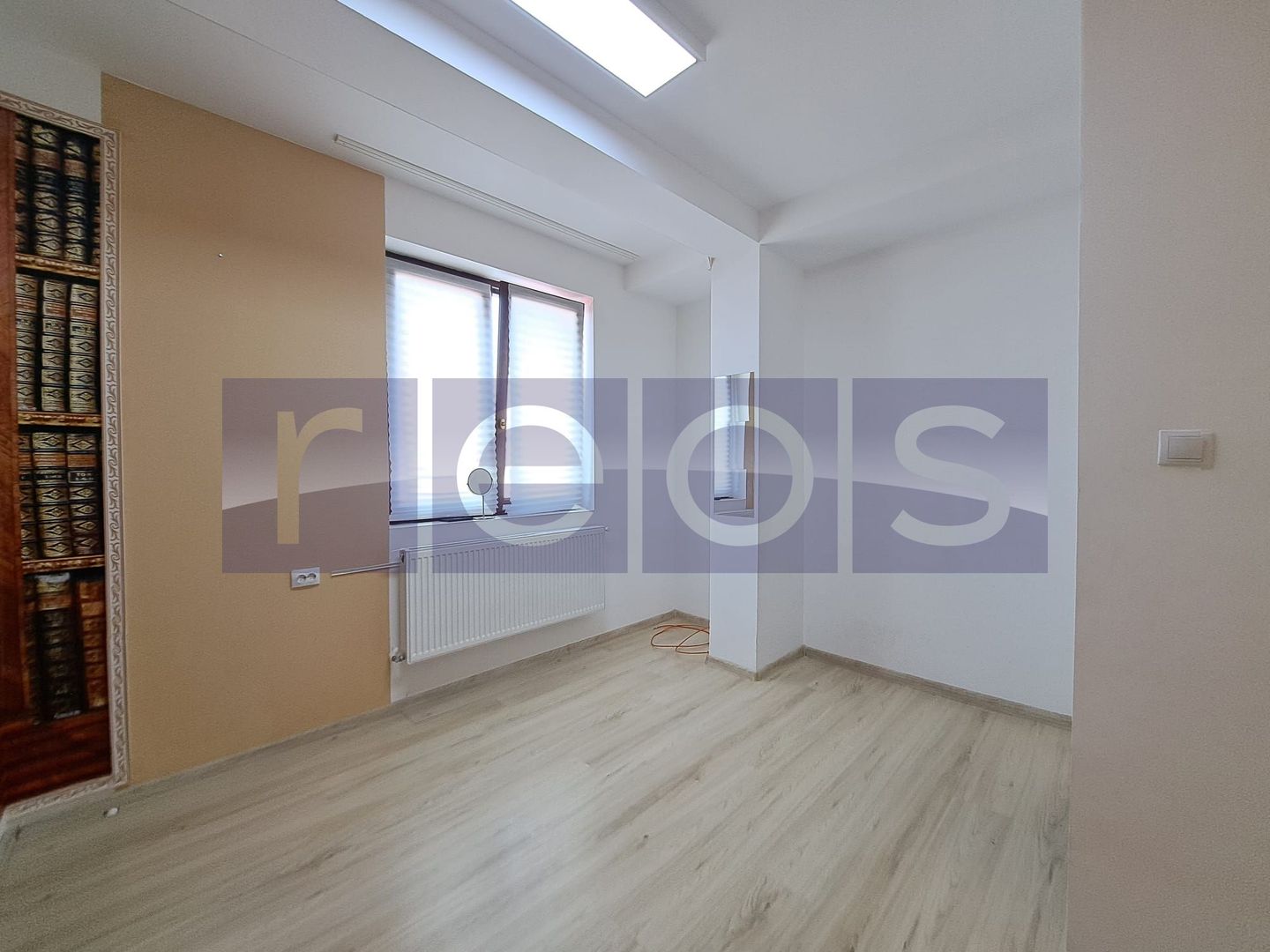 INCHIRIERE VILA P+2+M | ZONA MIHAI BRAVU - Poză 13