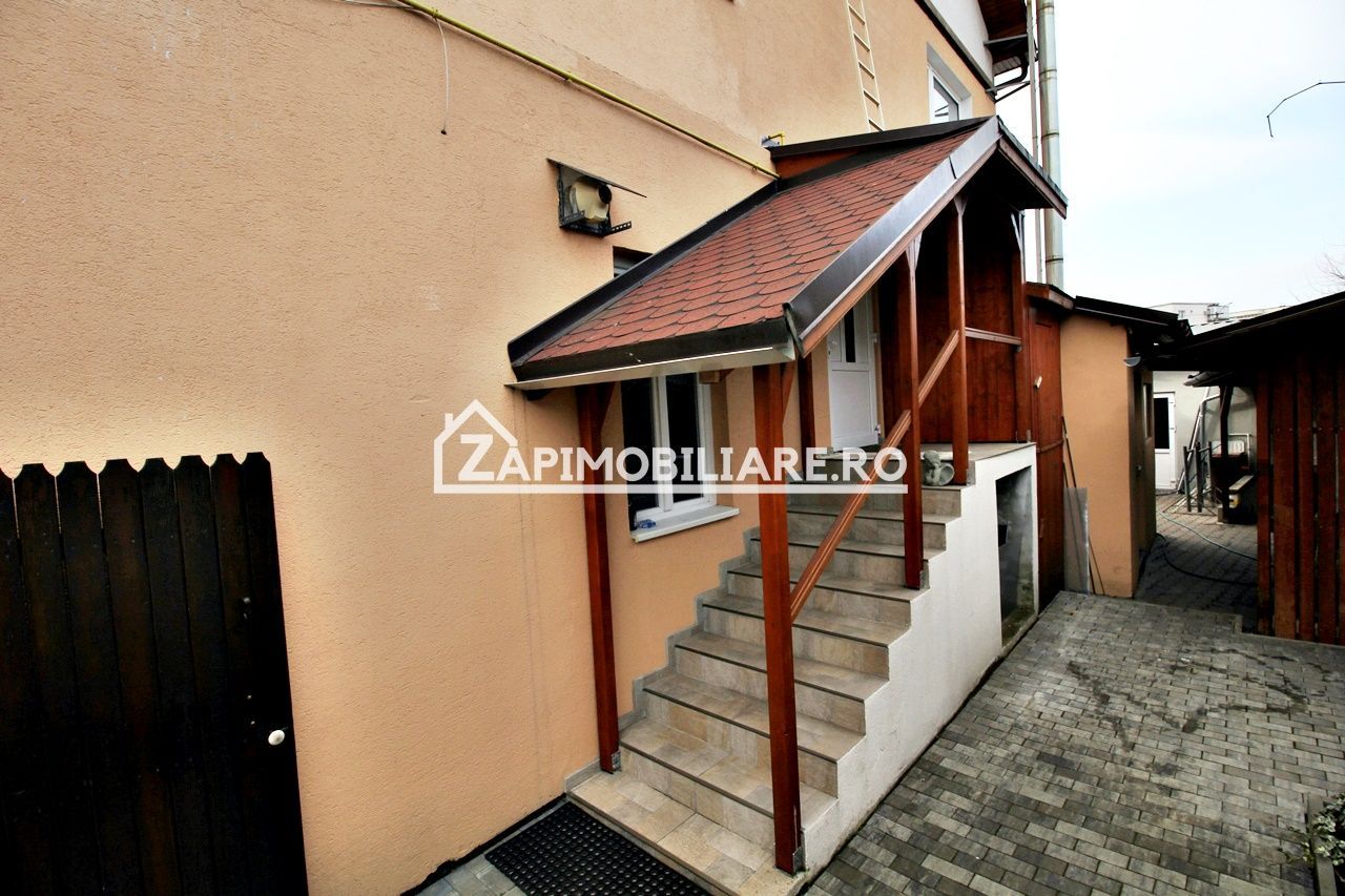Casa 4 camere+spatiu comercial 420mp.6 bai,720mp teren - Poză 17