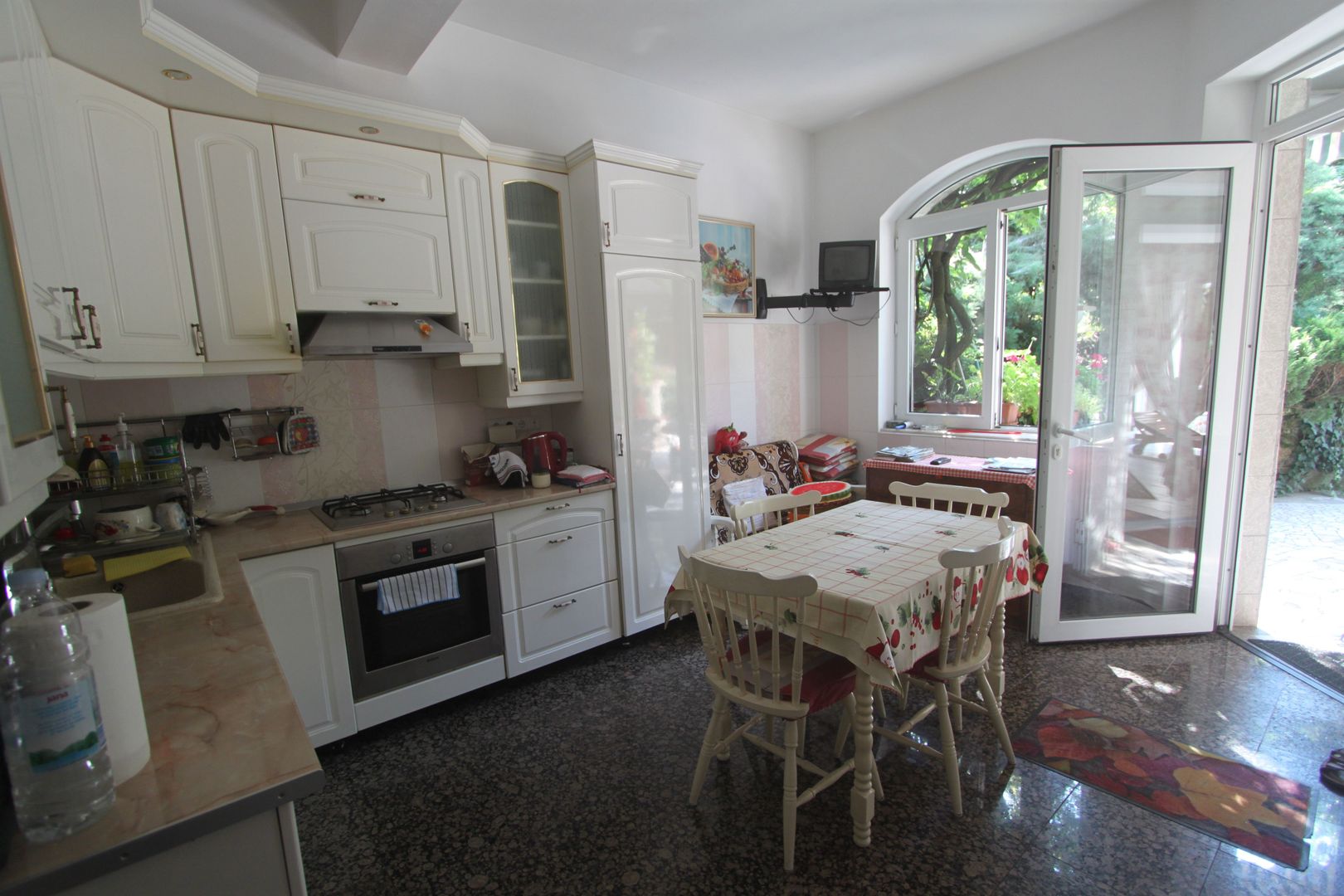 Casă / Vilă cu 8 camere de vânzare în zona Semicentral - Poză 30