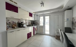 2 camere decomandate/ La 2 minute de Iulius Mall - Poză 1