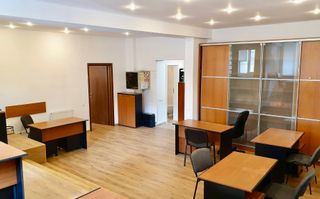 Unirii |  Mitropolie | Bloc boutique | 2006 - Poză 2