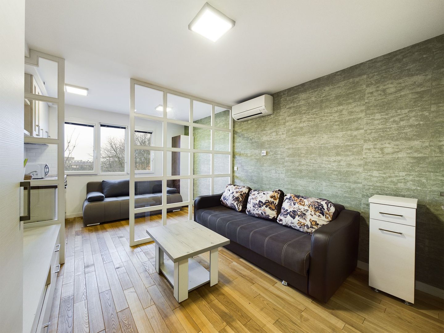 Garsonieră confort 1 în zona Sânnicolau Mic - Poză 2