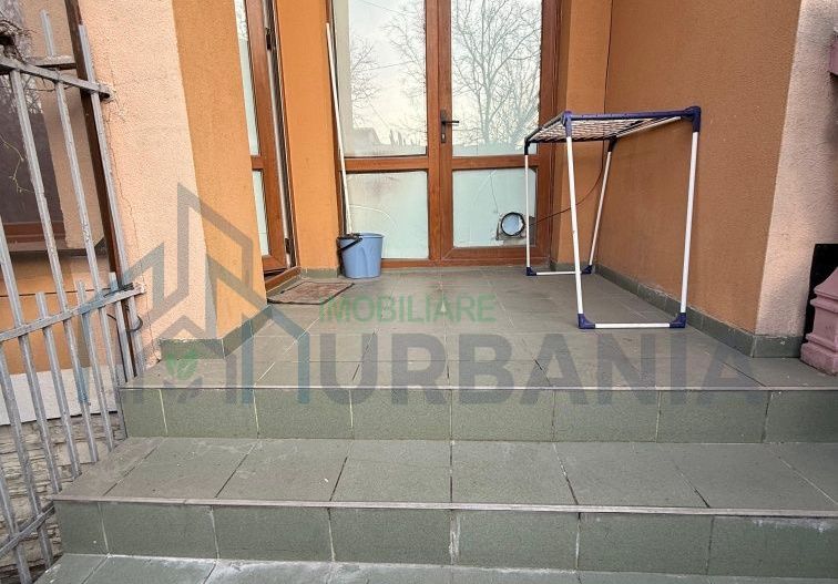 Inchiriez camera la vila - Poză 7