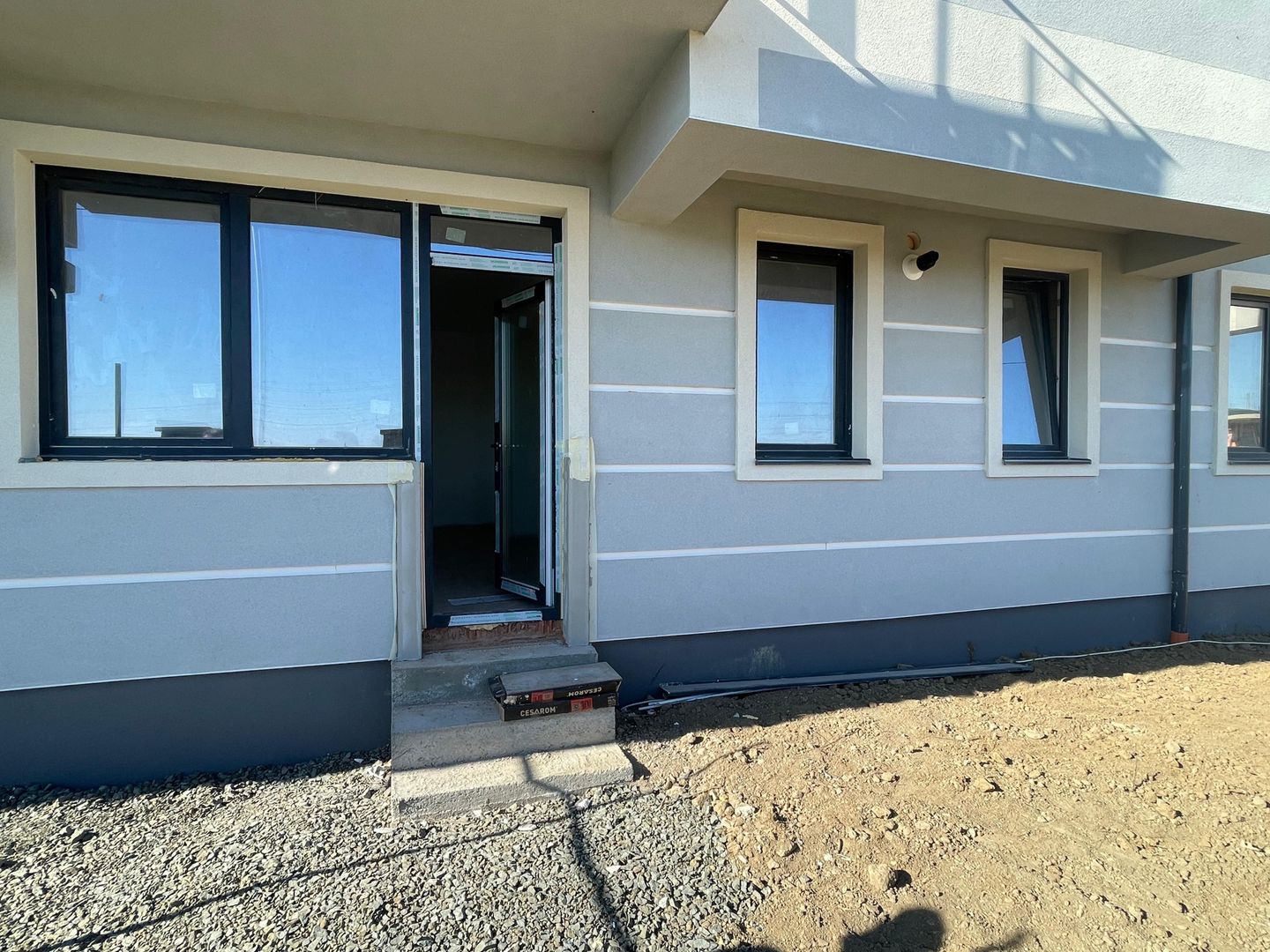 Apartament 3 camere + curte -  Calea Urseni - Poză 1