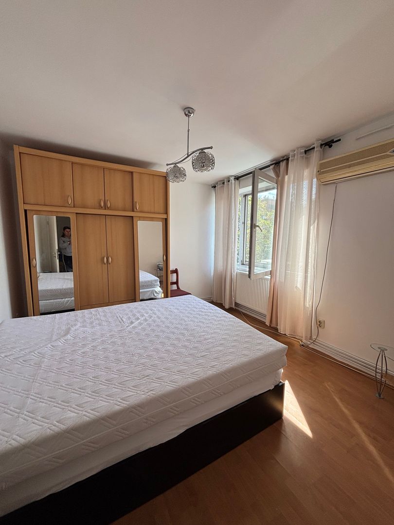 Apartament 3 camere zona Medicina - Poză 14