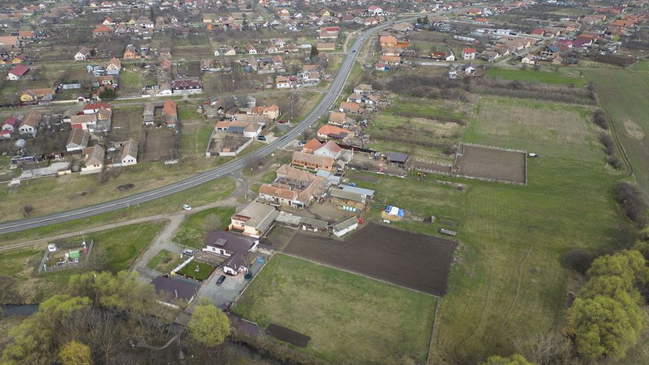 Proprietate imobiliară cu potențial extraordinar! - Poză 56