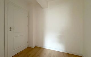 Apartament cu 3 camere/terasa 24 mp/boxa/finisaje incluse/PRET REDUS! - Poză 12