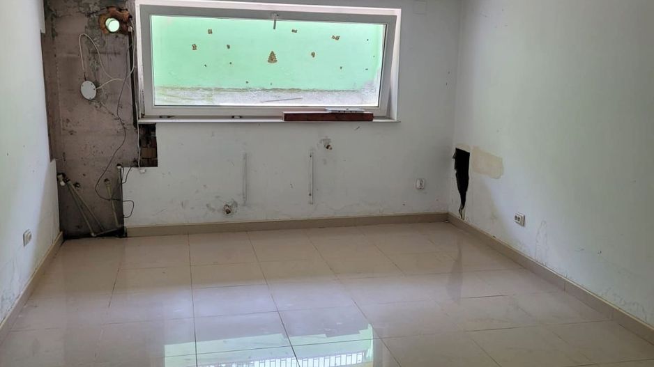 Vilă spațioasă S+P+1E+M | Chitila | Str. 8 Martie - Poză 12